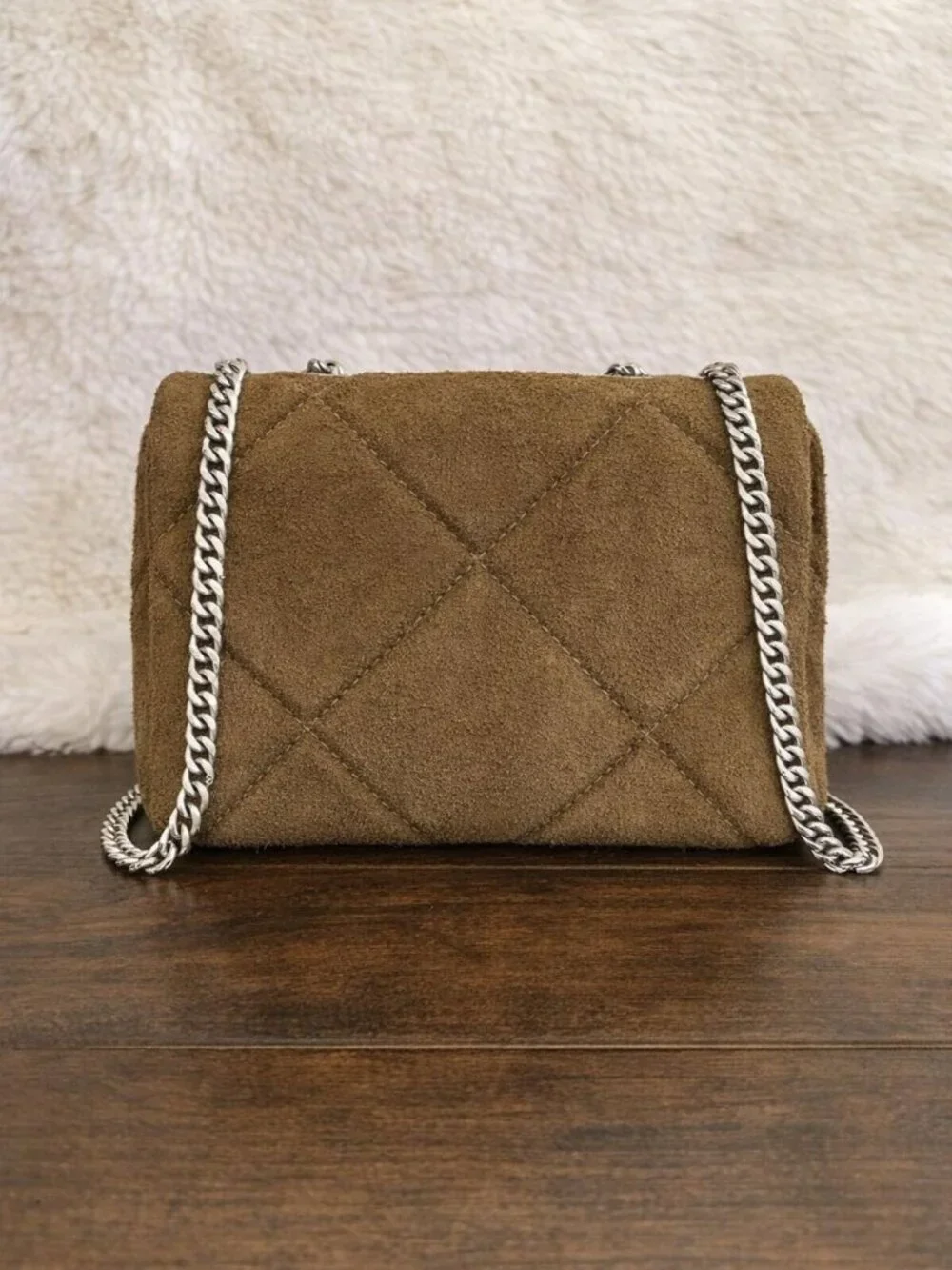Tory Burch Kira Diamond Quilt Suede Shoulder Bag - Deep Olive